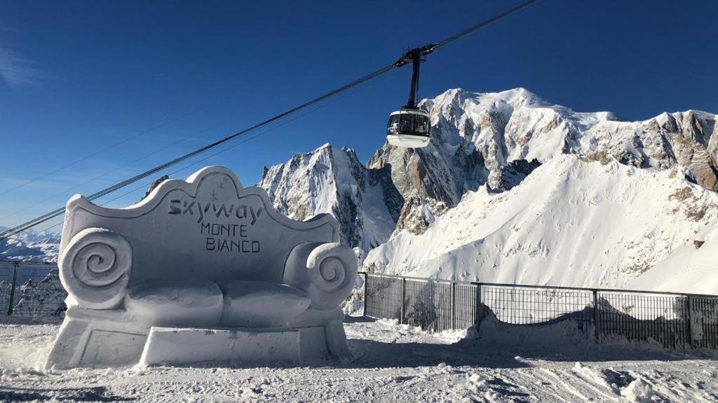 La Maison Des Guides - Trilocale A 500 Mt Dalle Piste Di Dolonne Courmayeur Exterior foto